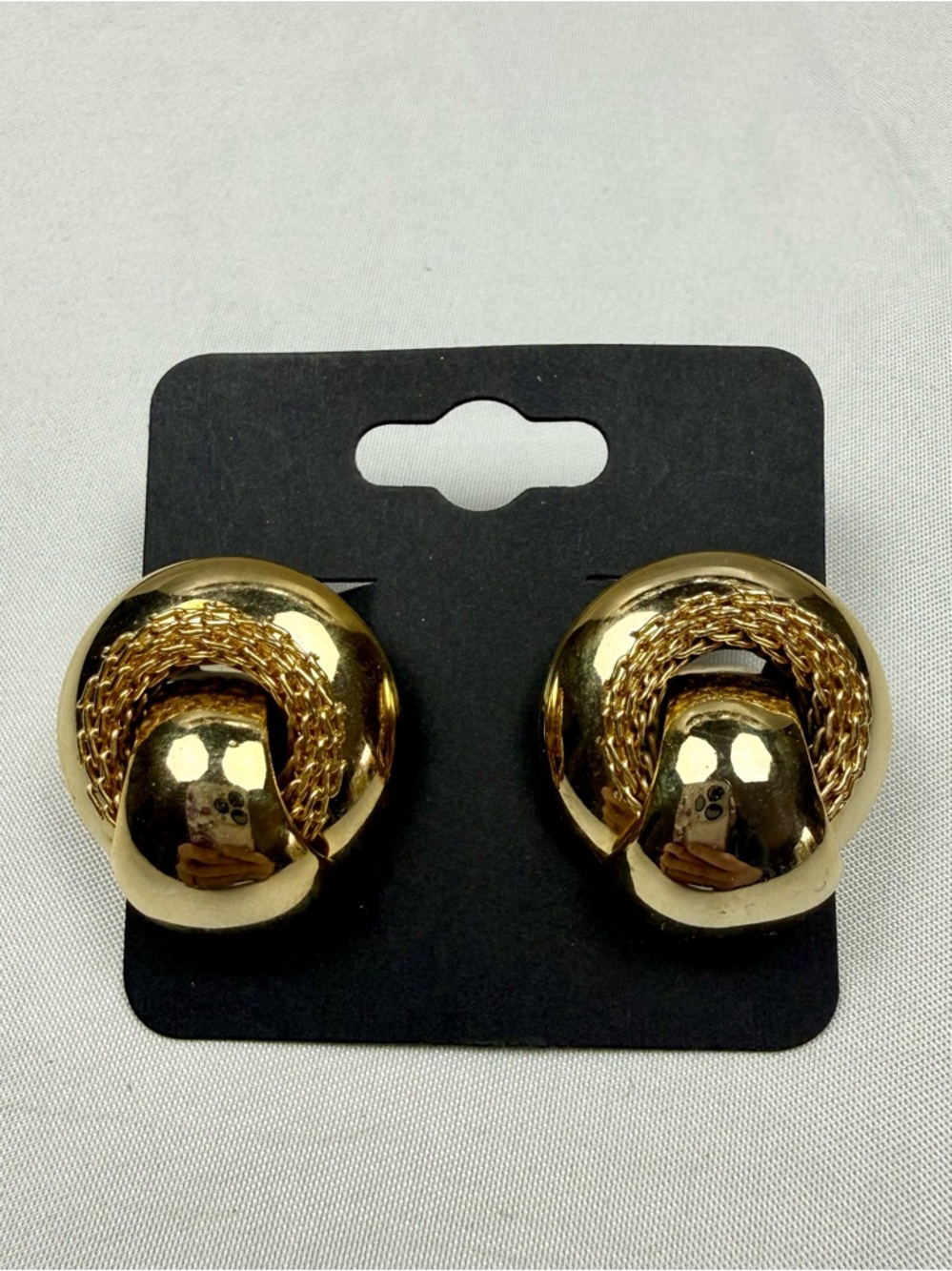 Vintage Gold Tone Knot Clip On Earrings‎ Chunky Statement Retro Classic